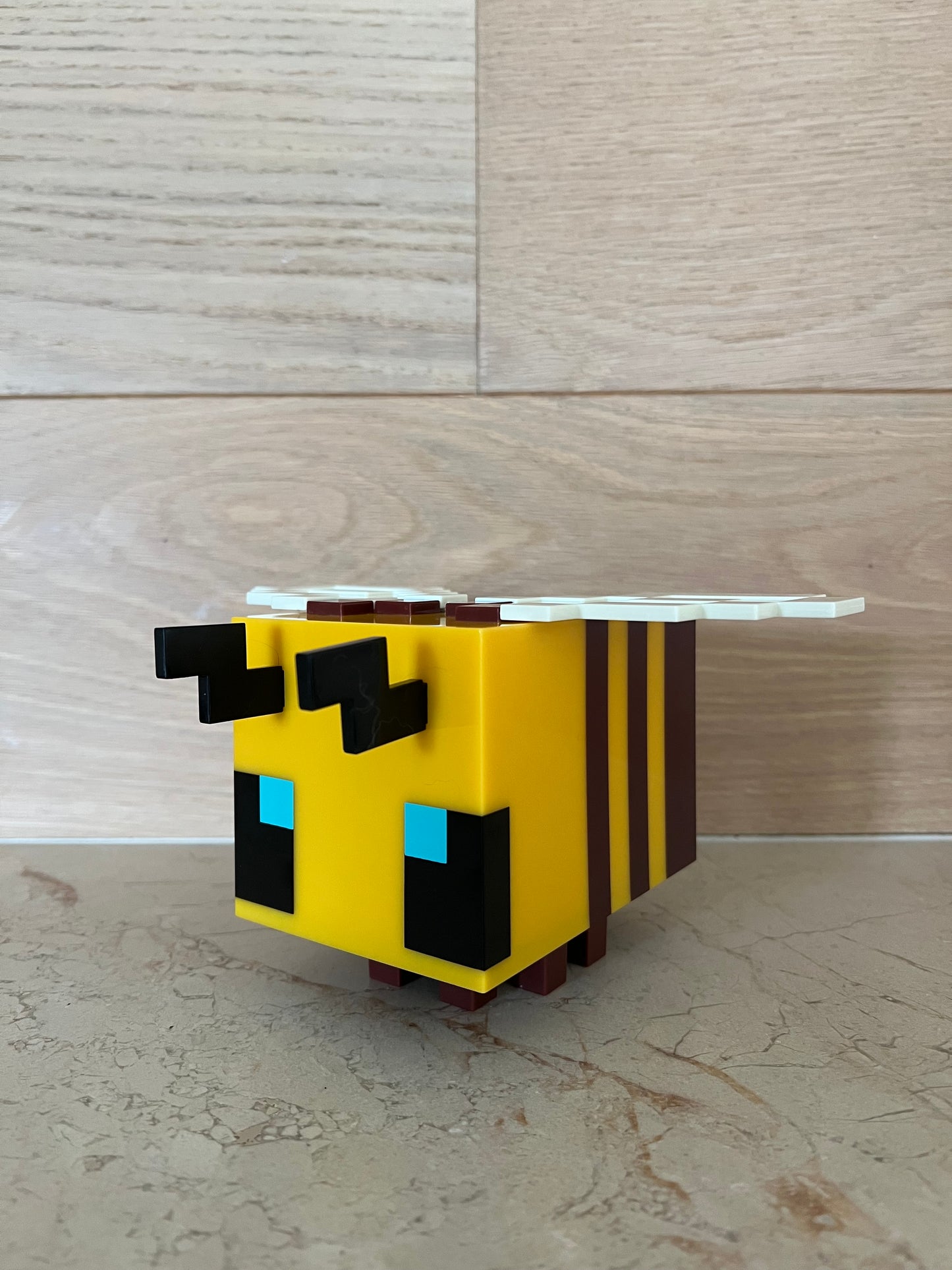 Lámpara Abejita Minecraft