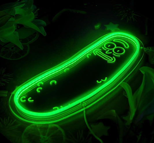 Neon Pepinillo